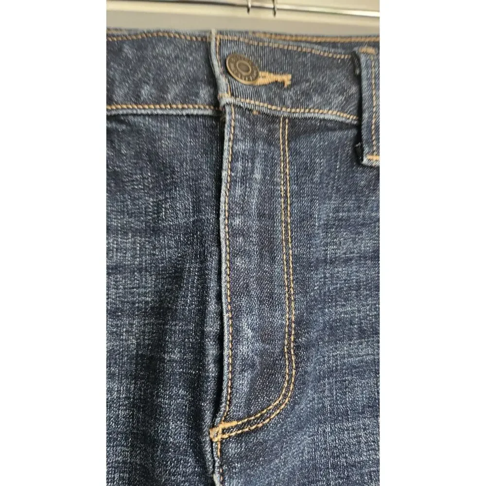 Sonoma Skirt Size 10 Denim Jean Med Wash Unlined Povkets
